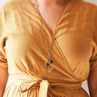 Les Amies Necklace