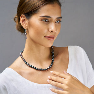 Black Pearl Necklace